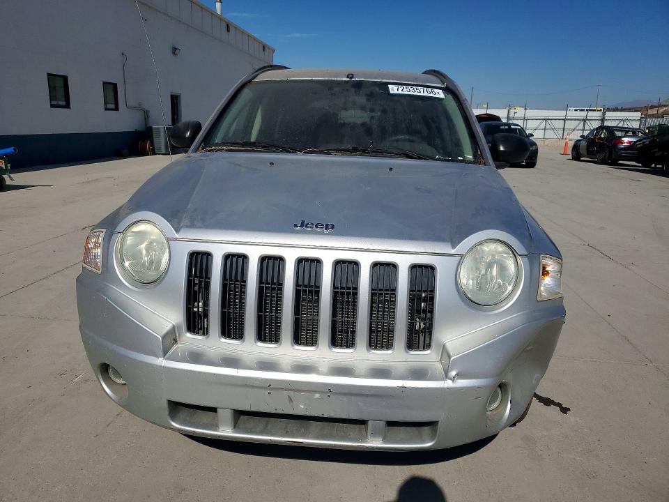 Фото 5 с аукциона – 2009 JEEP COMPASS с VIN 1J4FF47B79D210456