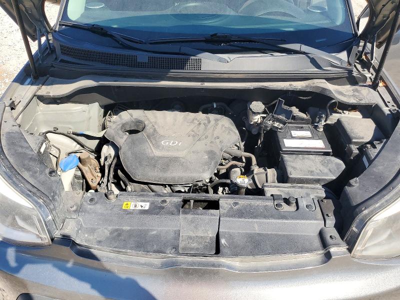 Фото 12 с аукциона – 2016 KIA SOUL с VIN KNDJN2A23G7345509