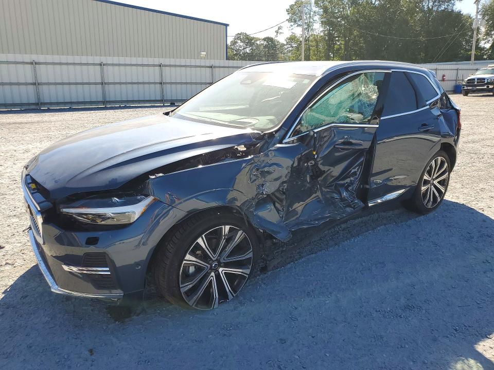 2023 VOLVO XC60 - Търг №71895026