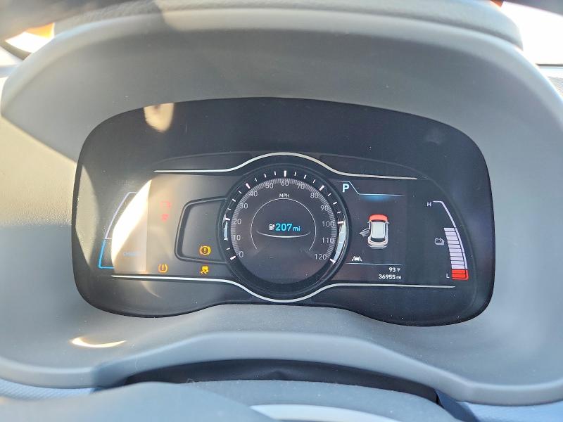 Снимка 9 от търг – 2019 HYUNDAI KONA с VIN KM8K33AG4KU046788