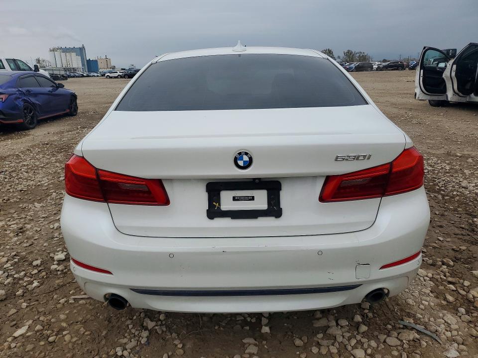 Снимка 6 от търг – 2019 BMW 530 с VIN WBAJA5C59KWW49587