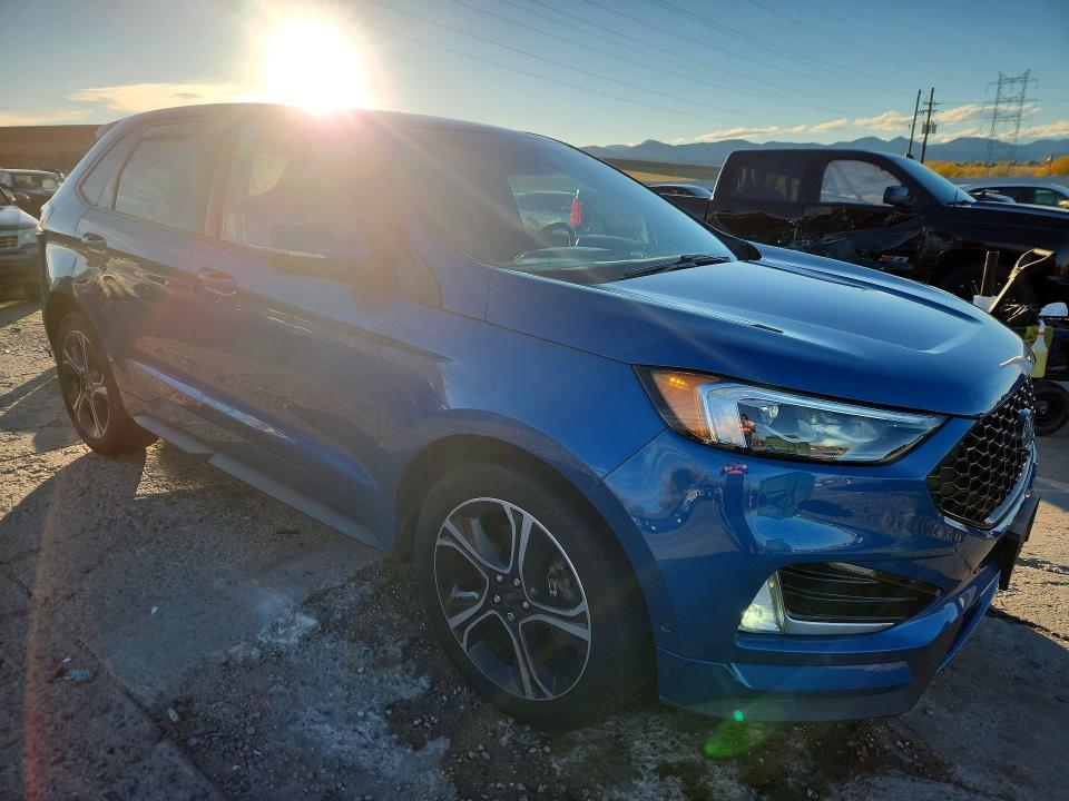 Снимка 4 от търг – 2019 FORD EDGE с VIN 2FMPK4AP0KBB28277