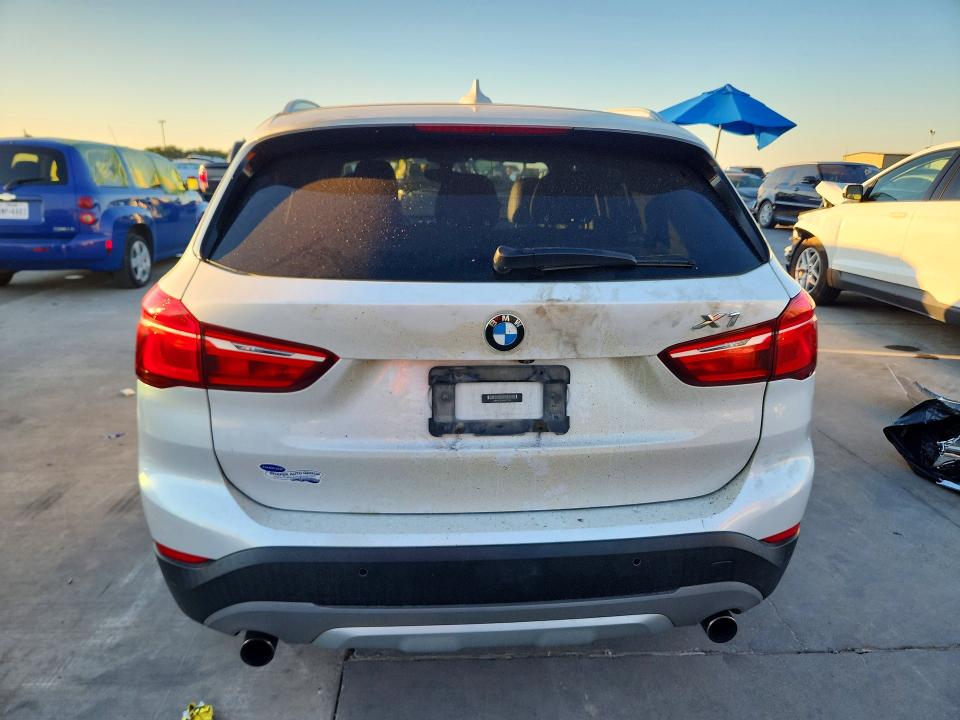 Снимка 6 от търг – 2017 BMW X1 с VIN WBXHT3C36H5F77220