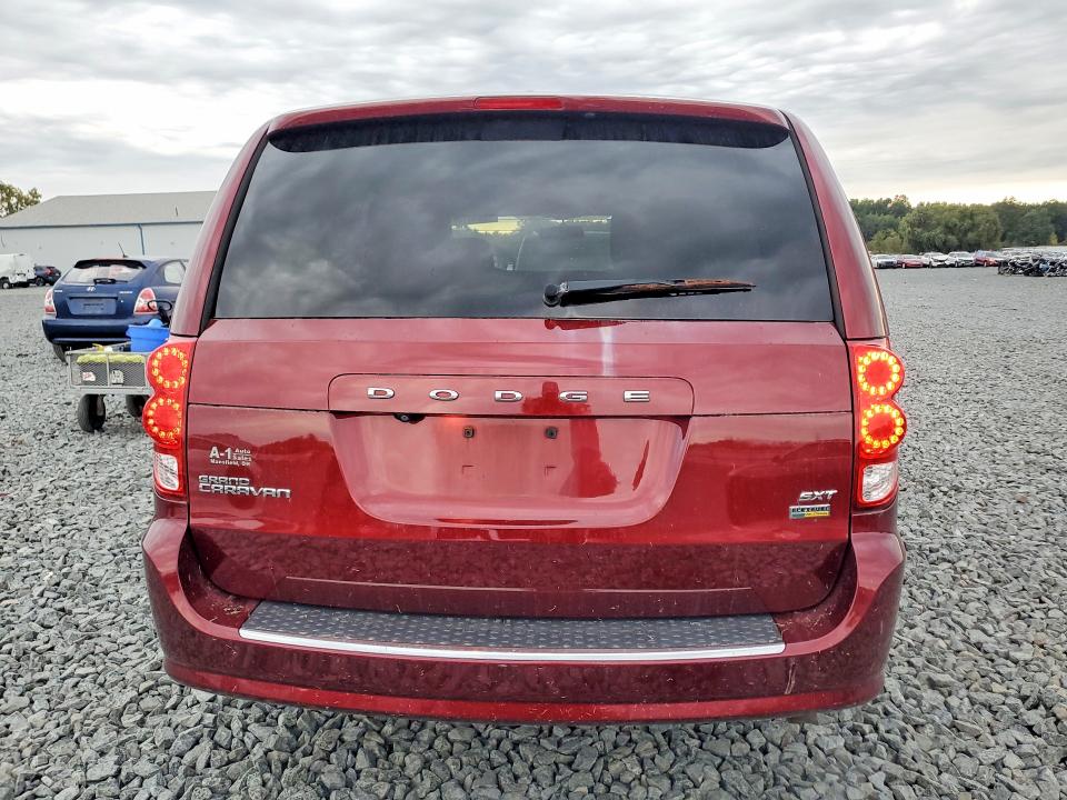 Foto 6 de la subasta – 2018 DODGE GRAND CARAVAN con VIN 2C4RDGCG6JR207920