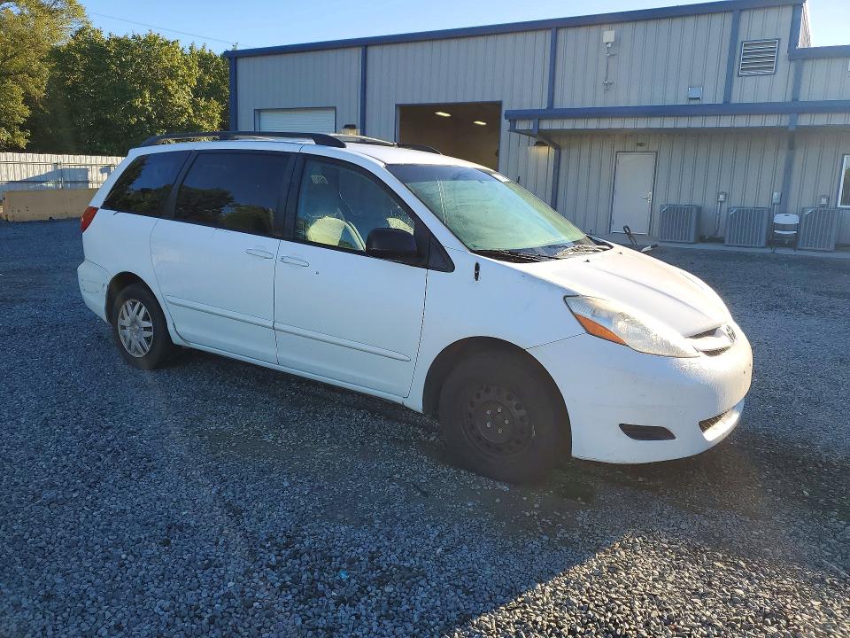 Снимка 4 от търг – 2009 TOYOTA SIENNA с VIN 5TDZK23CX9S283231