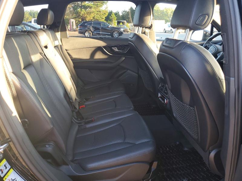 Photo 10 from auction – 2017 AUDI Q7 with VIN WA1VAAF75HD027061