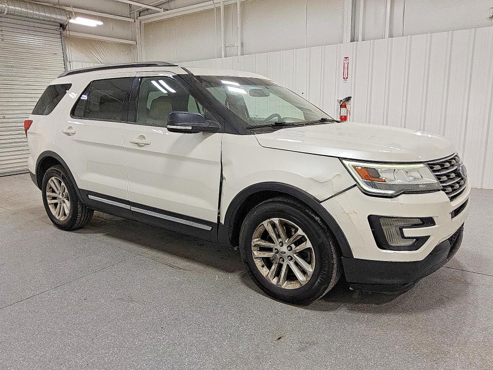 Photo 4 from auction – 2016 FORD EXPLORER with VIN 1FM5K7D85GGC65731