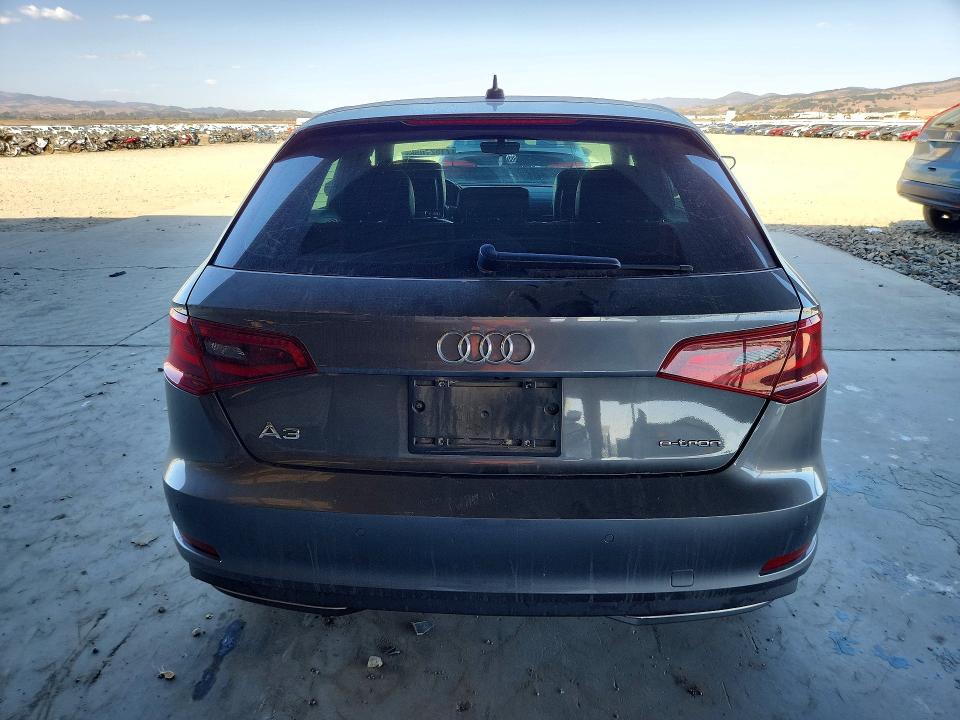 Photo 6 from auction – 2016 AUDI A3 with VIN WAUUPBFFXGA158691