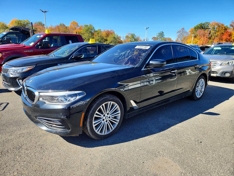 Снимка 1 от търг – 2017 BMW 540 с VIN WBAJE7C37HG889755