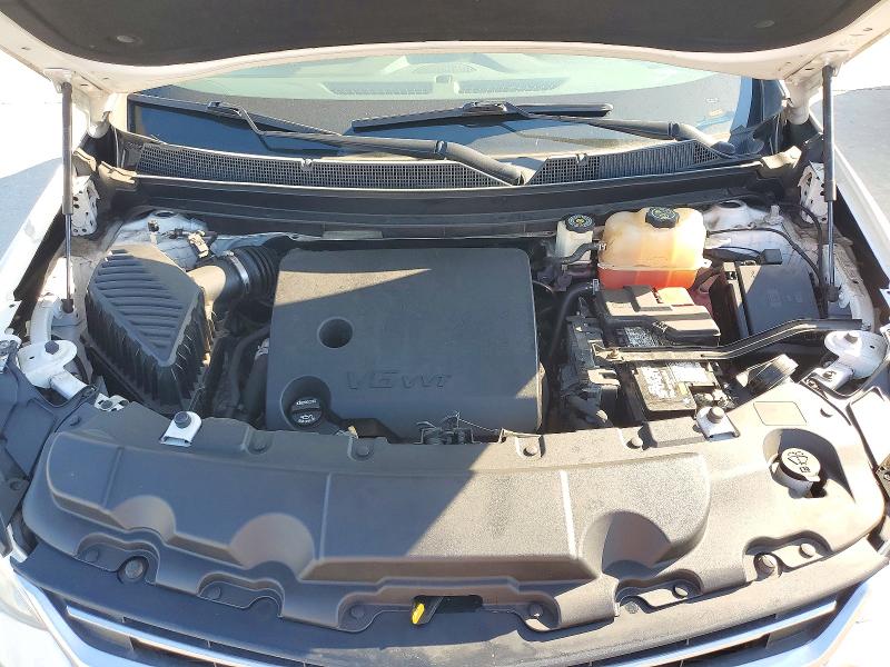 Photo 12 from auction – 2018 CHEVROLET TRAVERSE with VIN 1GNERGKW8JJ104986
