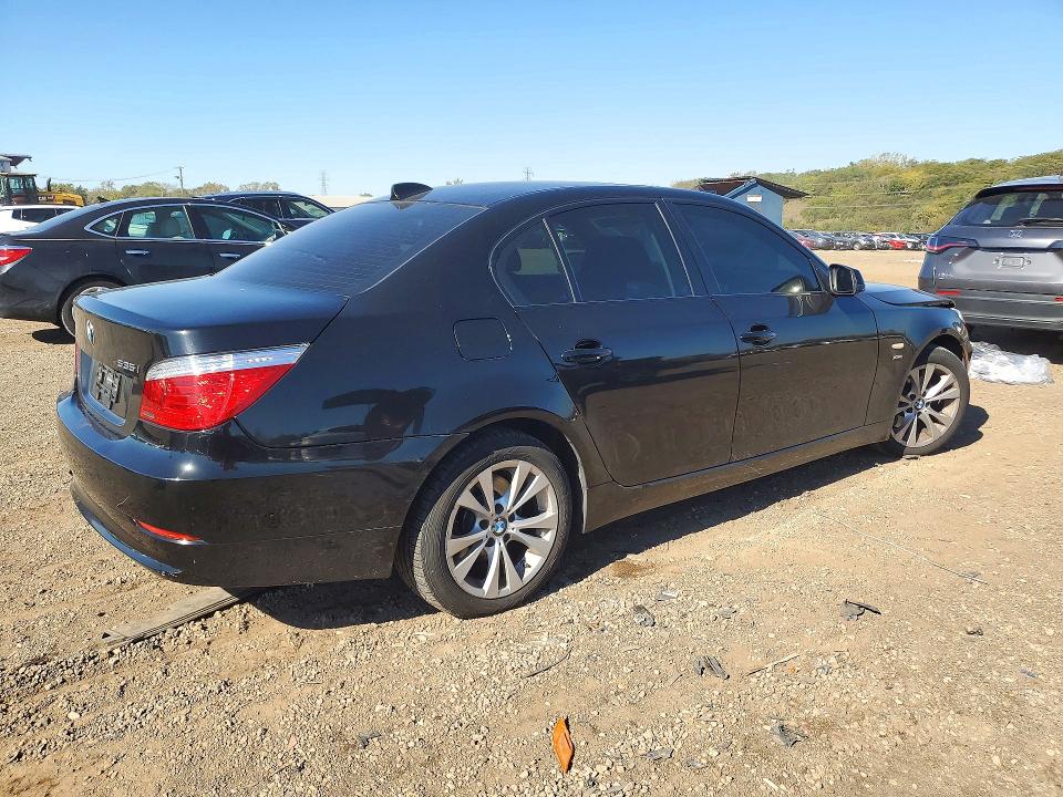 Снимка 3 от търг – 2010 BMW 535 с VIN WBANV9C58AC139891