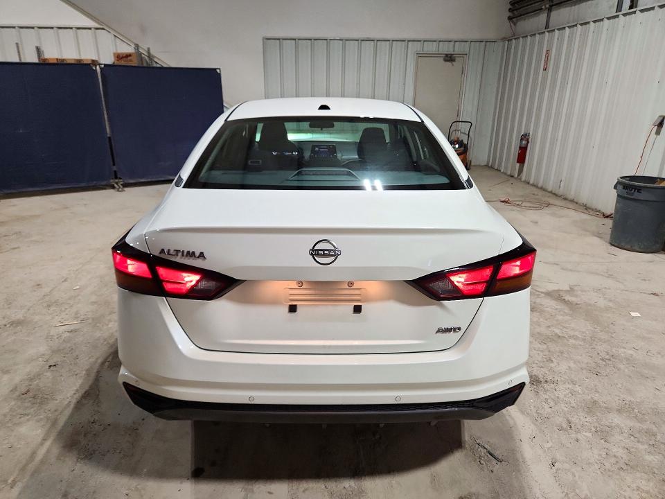 Photo 6 from auction – 2026 NISSAN ALTIMA with VIN 1N4BL4DW2TN305731