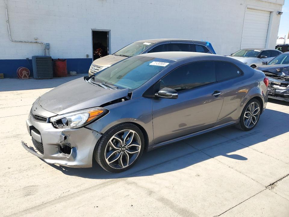 KIA FORTE KOUP 2015 con VIN KNAFZ6A34F5362434 - Foto de la subasta
