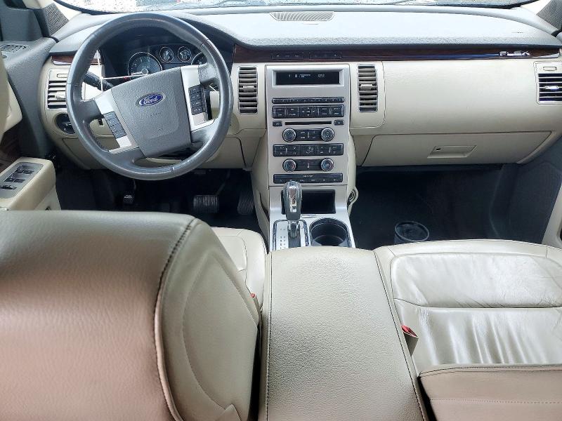 Снимка 8 от търг – 2010 FORD FLEX с VIN 2FMHK6CC7ABA97229
