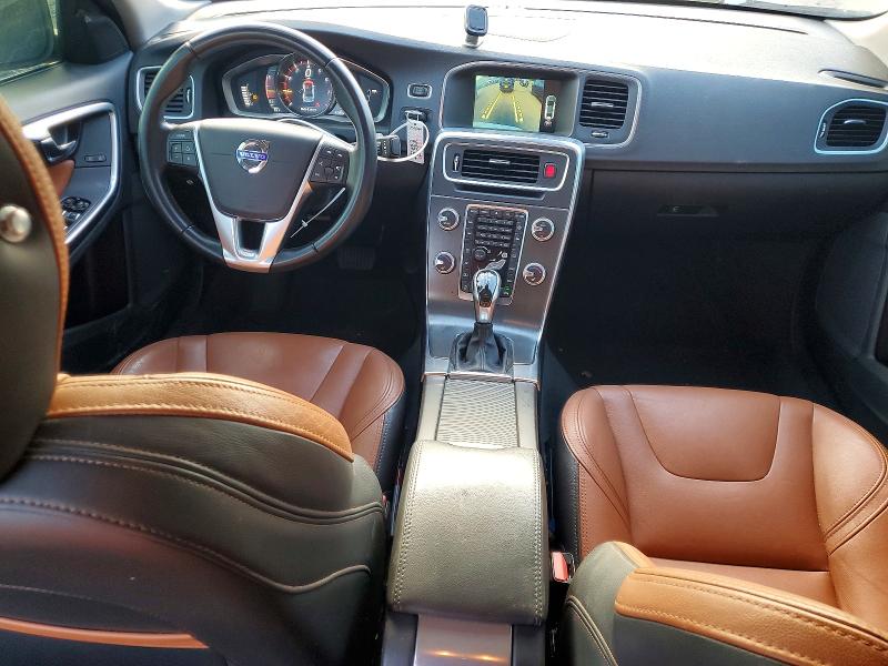 صورة رقم 8 من المزاد - 2016 VOLVO S60 مع VIN LYV402FK4GB113677
