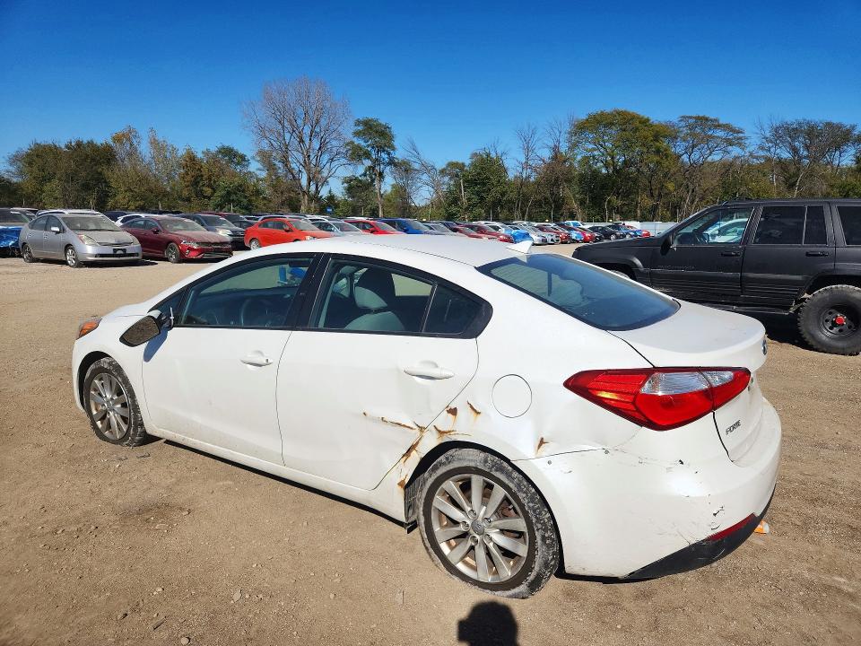 Снимка 2 от търг – 2016 KIA FORTE с VIN KNAFX4A66G5504529