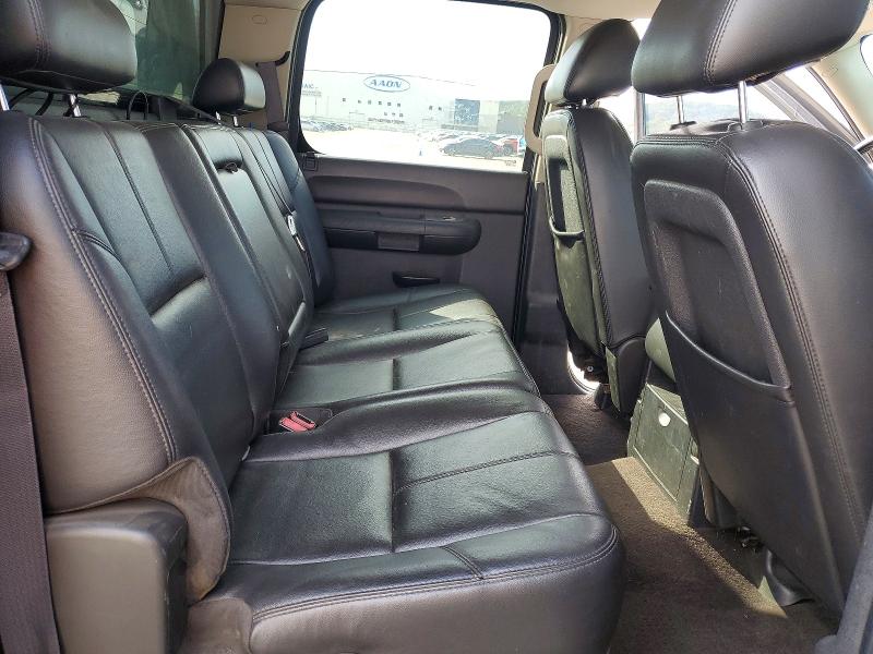 Photo 10 from auction – 2011 GMC SIERRA with VIN 1GT120C8XBF216387