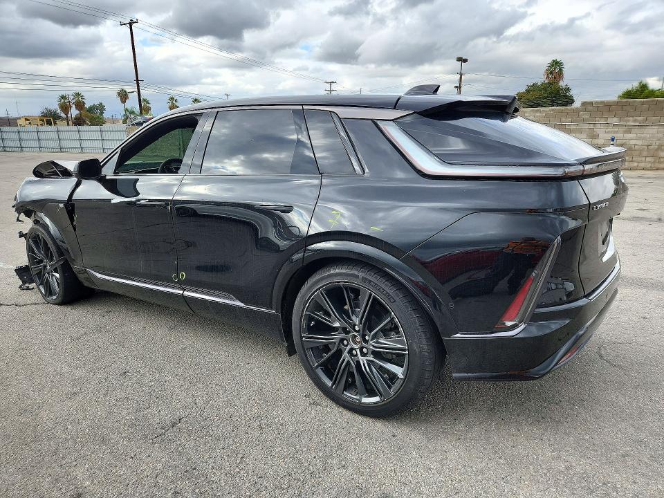 Снимка 2 от търг – 2024 CADILLAC LYRIQ с VIN 1GYKPTRL0RZ127062