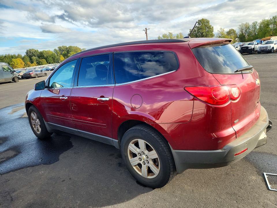 Photo 2 from auction – 2010 CHEVROLET TRAVERSE with VIN 1GNLVFED0AJ206189