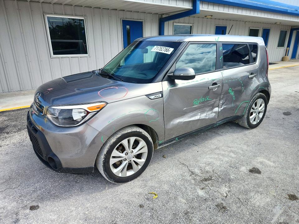 KIA SOUL 2014 with VIN KNDJP3A51E7098370 - Photo from auction