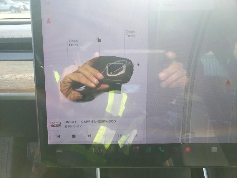 Photo 9 from auction – 2018 TESLA 3 with VIN 5YJ3E1EA4JF028358