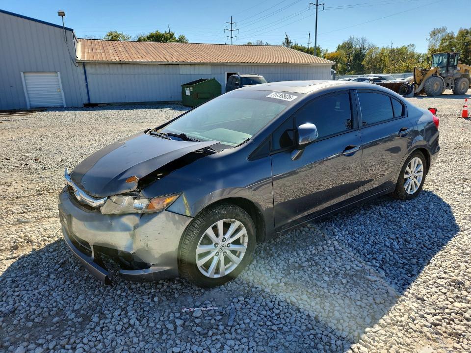 HONDA CIVIC 2012 с VIN 2HGFB2F91CH582388 - Снимка от търг