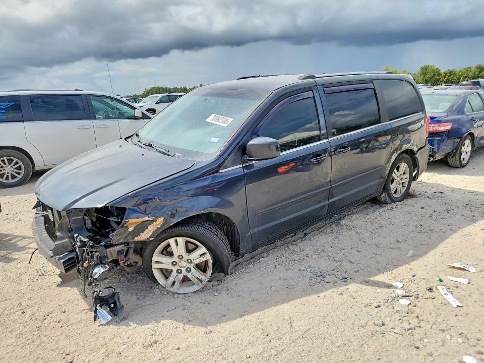 DODGE GRAND CARAVAN 2013 with VIN 2C4RDGDG4DR643426 - Photo from auction