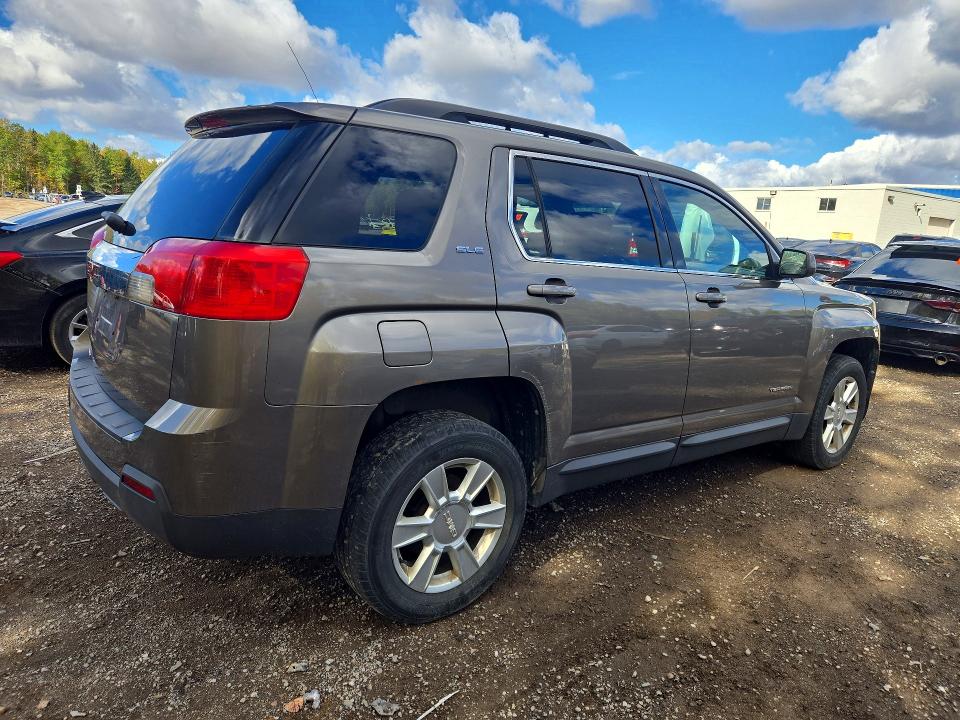 Zdjęcie 3 z aukcji – 2011 GMC TERRAIN z VIN 2CTALSEC7B6448521