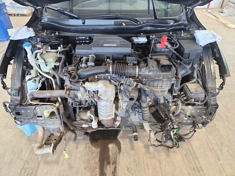 صورة رقم 11 من المزاد - 2018 HONDA CR-V مع VIN 7FARW2H89JE087593