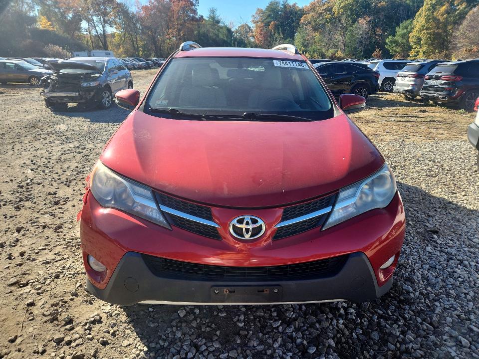 Photo 5 from auction – 2015 TOYOTA RAV4 with VIN 2T3DFREV9FW360512