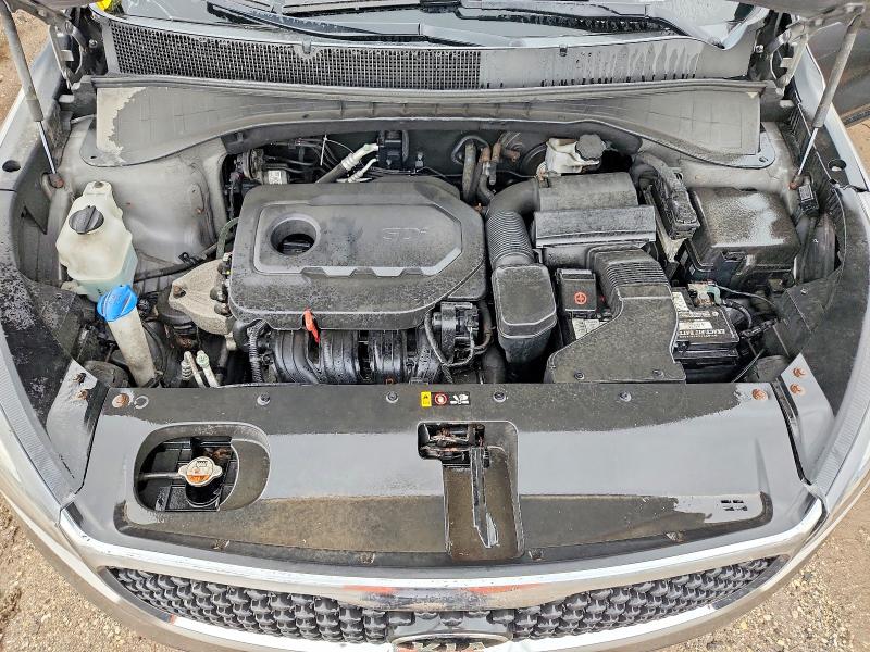 Photo 11 from auction – 2016 KIA SORENTO with VIN 5XYPG4A37GG112003