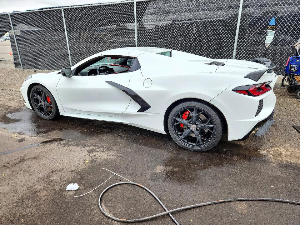 Снимка 2 от търг – 2022 CHEVROLET CORVETTE с VIN 1G1YB3D46N5115538