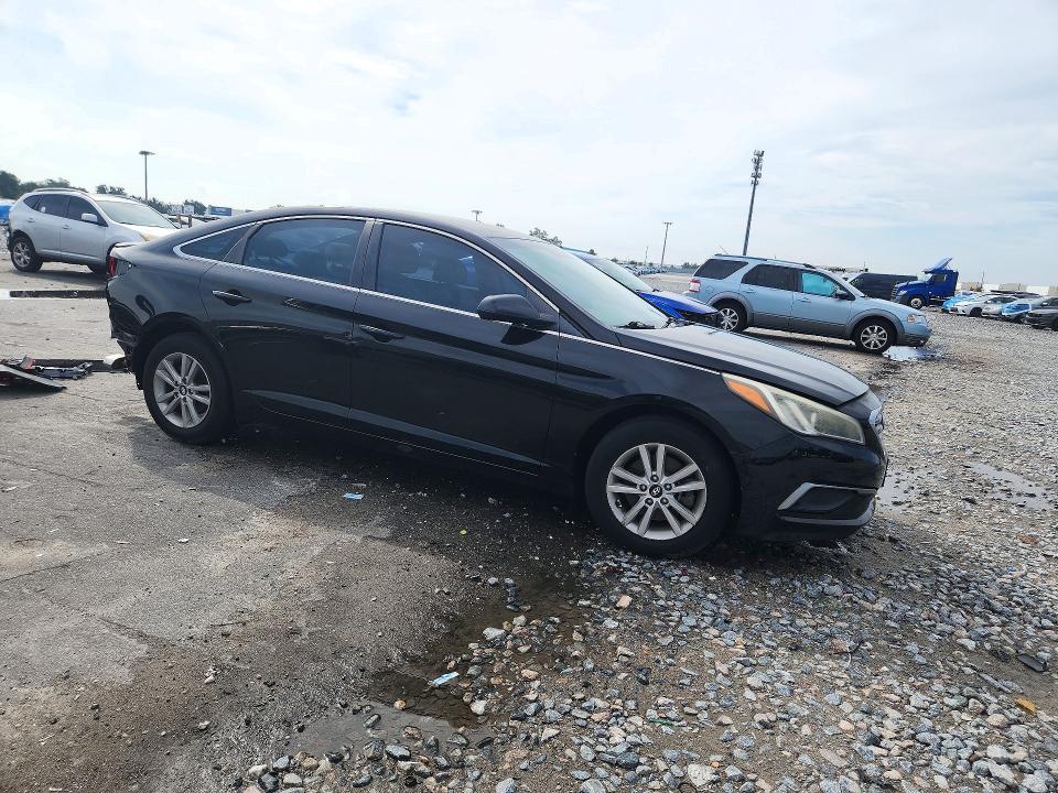 Photo 4 from auction – 2016 HYUNDAI SONATA with VIN 5NPE24AF4GH264586