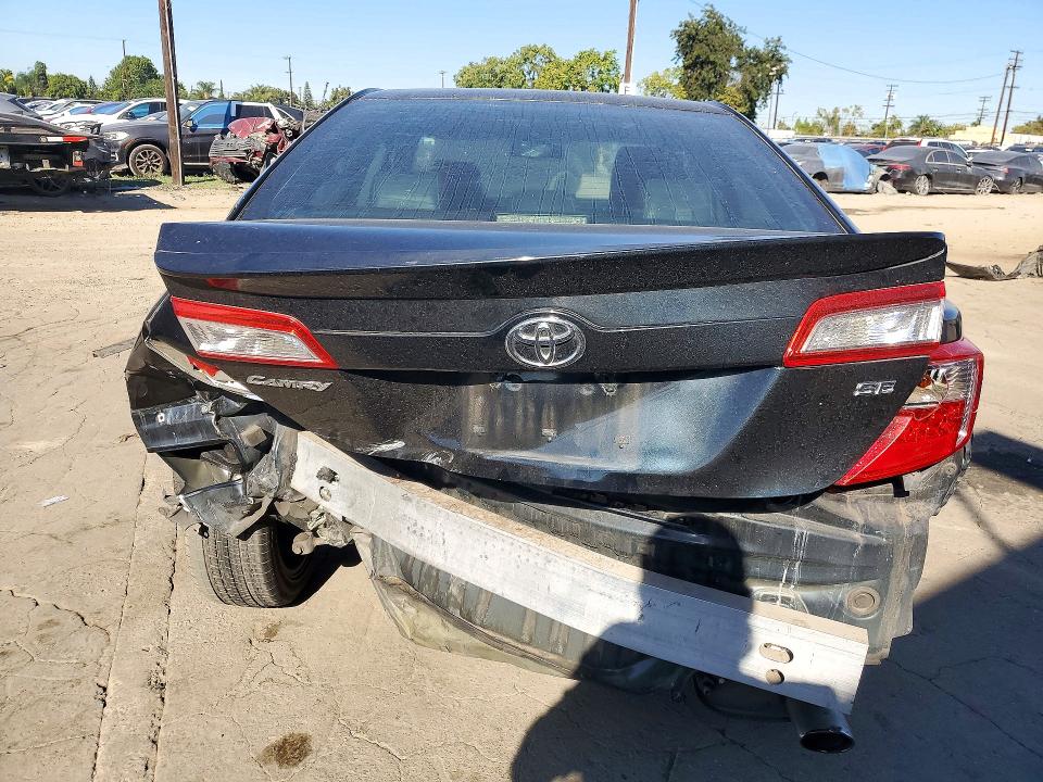 Снимка 6 от търг – 2014 TOYOTA CAMRY с VIN 4T1BF1FK2EU806715