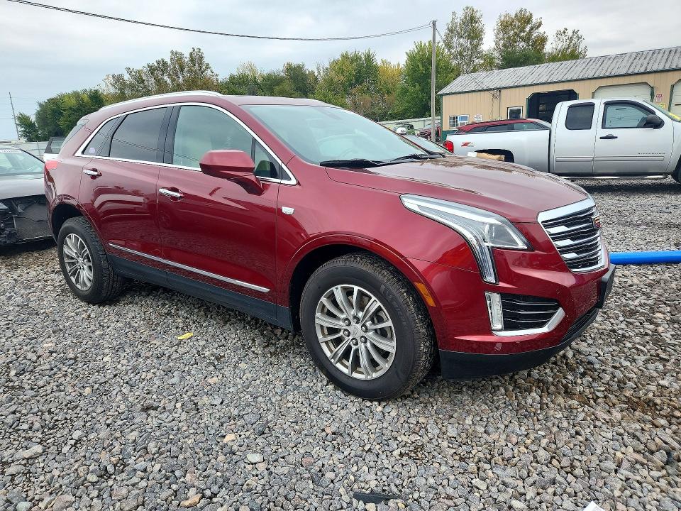 Снимка 4 от търг – 2017 CADILLAC XT5 с VIN 1GYKNBRS1HZ158620