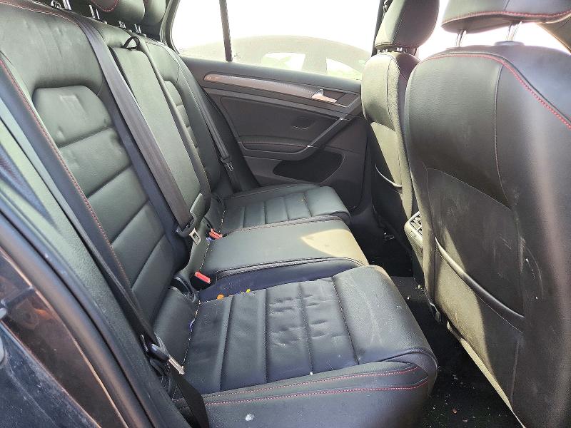Снимка 10 от търг – 2019 VOLKSWAGEN GTI с VIN 3VW6T7AU9KM037007