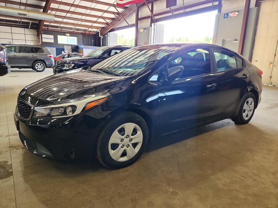KIA FORTE 2018 с VIN 3KPFK4A72JE230784 - Снимка от търг