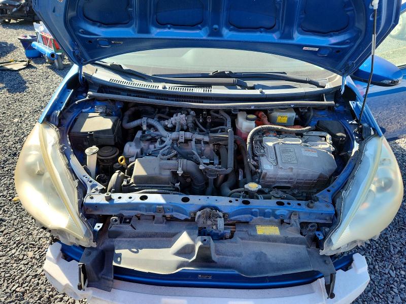 Снимка 11 от търг – 2012 TOYOTA PRIUS C с VIN JTDKDTB32C1031268