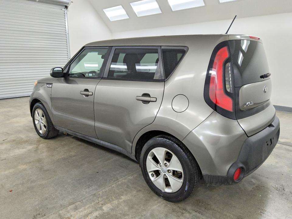 Foto 2 de la subasta – 2016 KIA SOUL con VIN KNDJN2A25G7270344