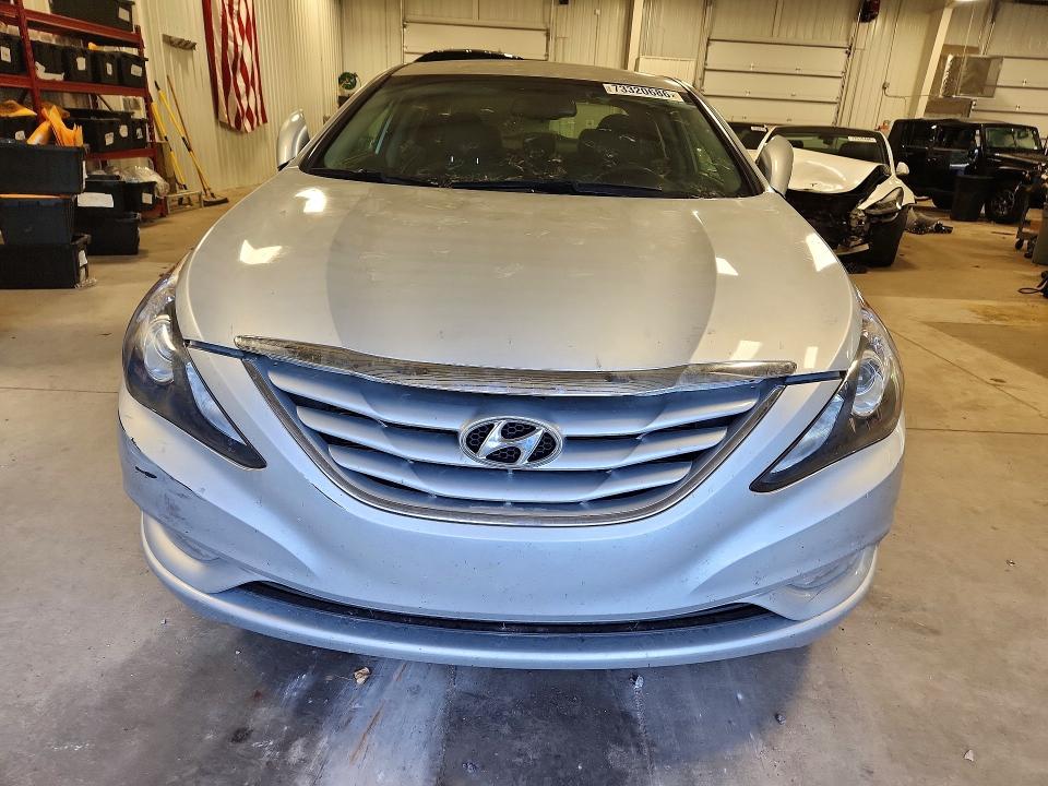 Снимка 5 от търг – 2013 HYUNDAI SONATA с VIN 5NPEB4AC5DH773975