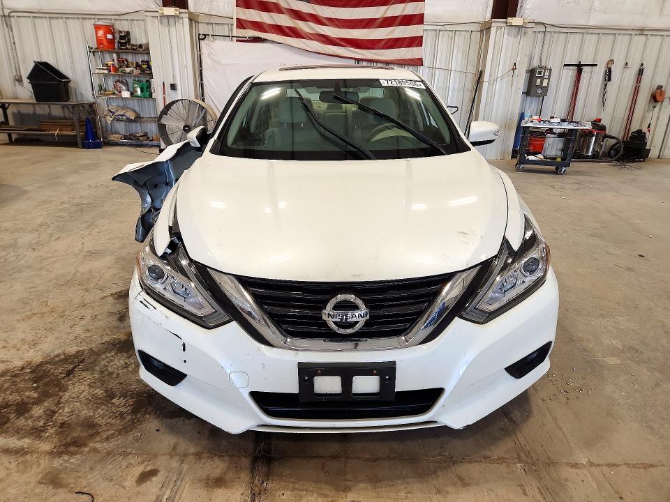 Снимка 5 от търг – 2017 NISSAN ALTIMA с VIN 1N4AL3AP7HC224276