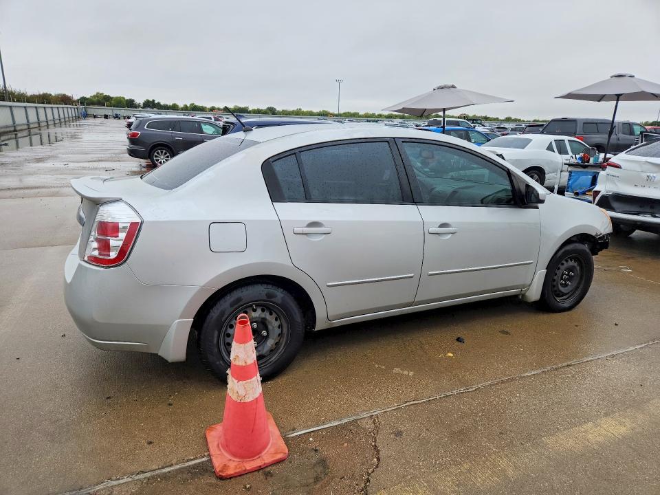 Снимка 3 от търг – 2011 NISSAN SENTRA с VIN 3N1AB6AP8BL612761