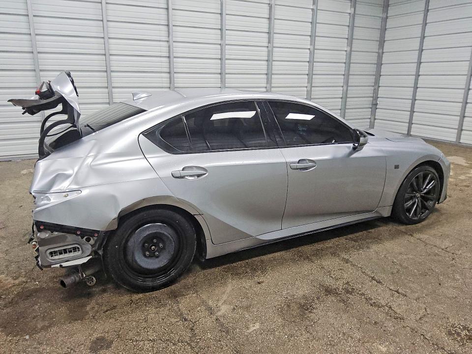 صورة رقم 3 من المزاد - 2024 LEXUS IS 350 مع VIN JTHBZ1B29R5079265