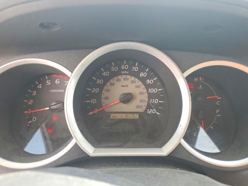 Снимка 9 от търг – 2005 TOYOTA TACOMA с VIN 5TEUU42NX5Z065905