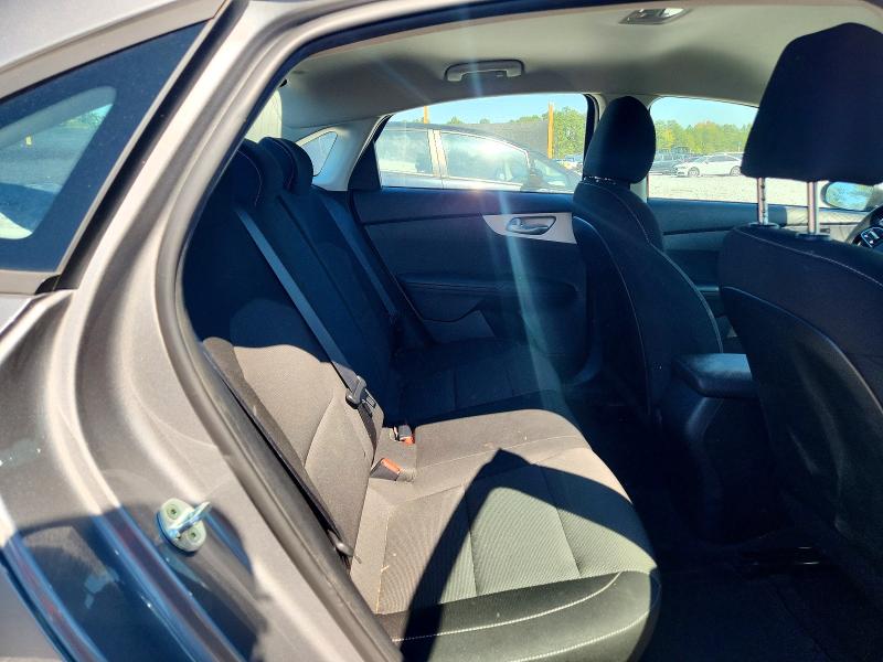 Фото 10 с аукциона – 2022 KIA FORTE с VIN 3KPF24AD5NE491211