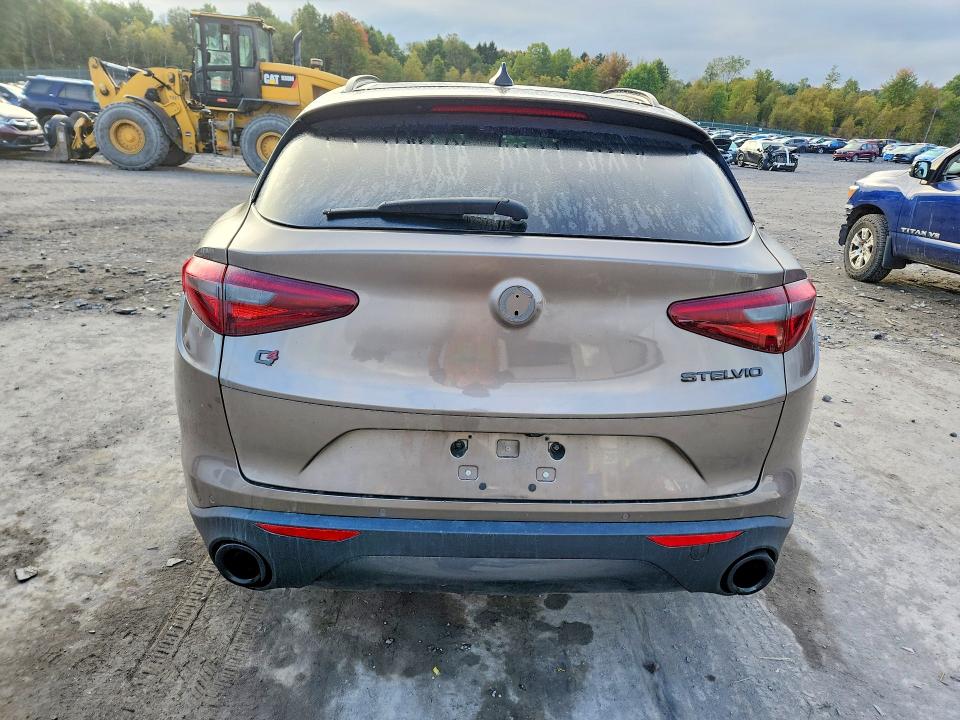Снимка 6 от търг – 2019 ALFA ROMEO STELVIO с VIN ZASPAKAN5K7C55925