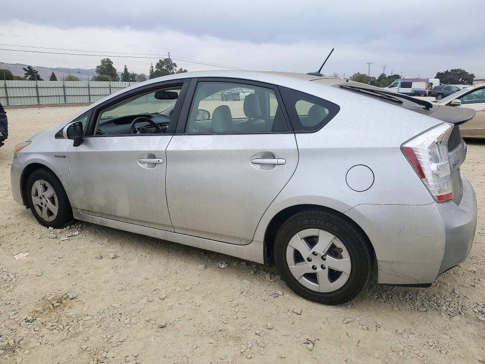 Photo 2 from auction – 2010 TOYOTA PRIUS with VIN JTDKN3DUXA0062855