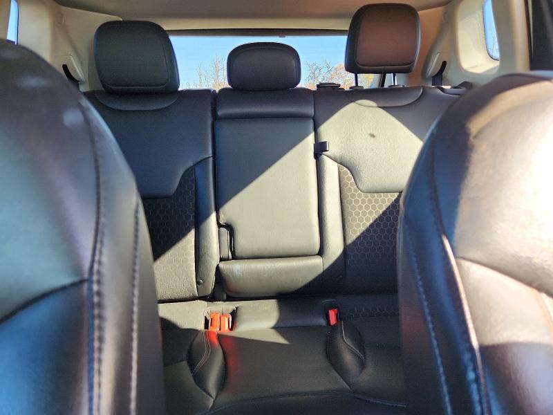Снимка 10 от търг – 2020 JEEP COMPASS с VIN 3C4NJDBB9LT239627
