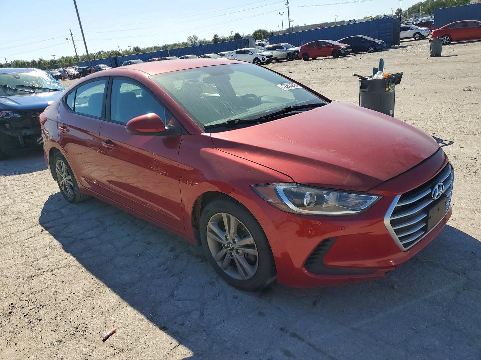 Снимка 4 от търг – 2018 HYUNDAI ELANTRA с VIN 5NPD84LF8JH255338
