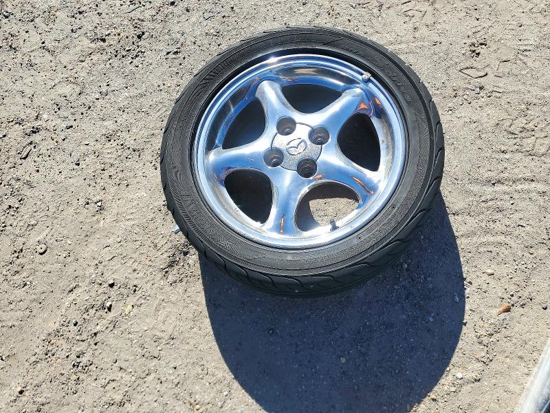 Снимка 12 от търг – 2000 MAZDA ROADSTER с VIN NB8C109869